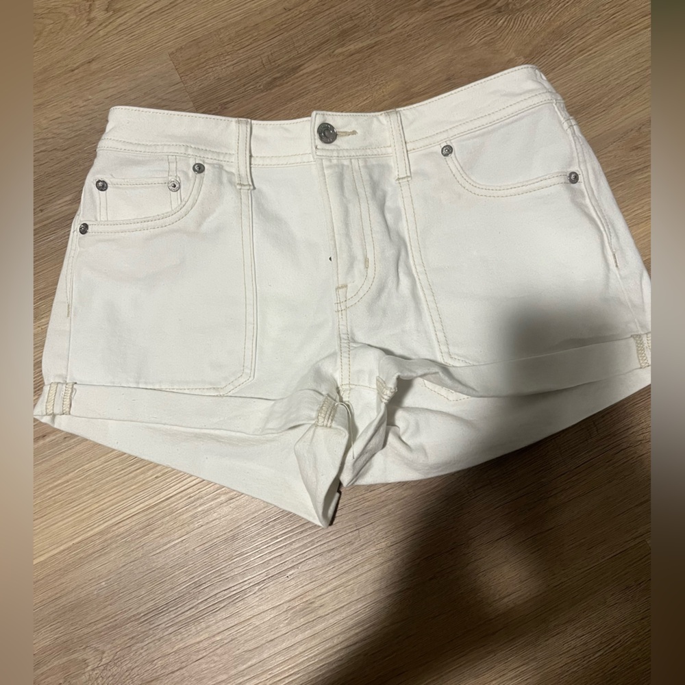 American Eagle Dreamy White Shorts